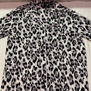 Jones New York- button-down nightgown with pockets. Super soft!! Size Medium